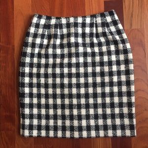 Doncaster Wool skirts, 6 /8